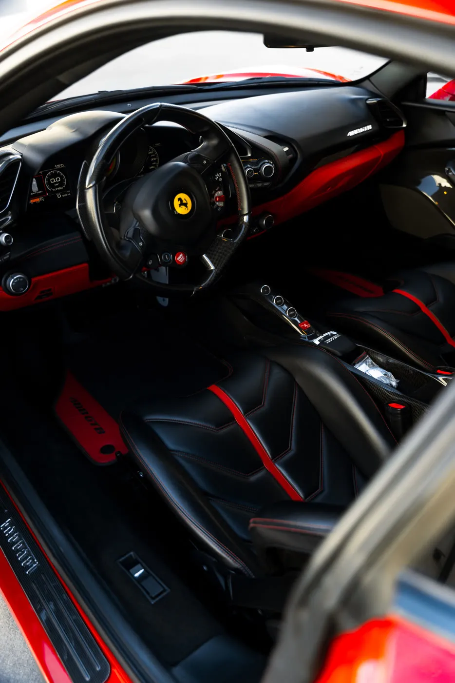 FERRARI 488 GTB - asset 21