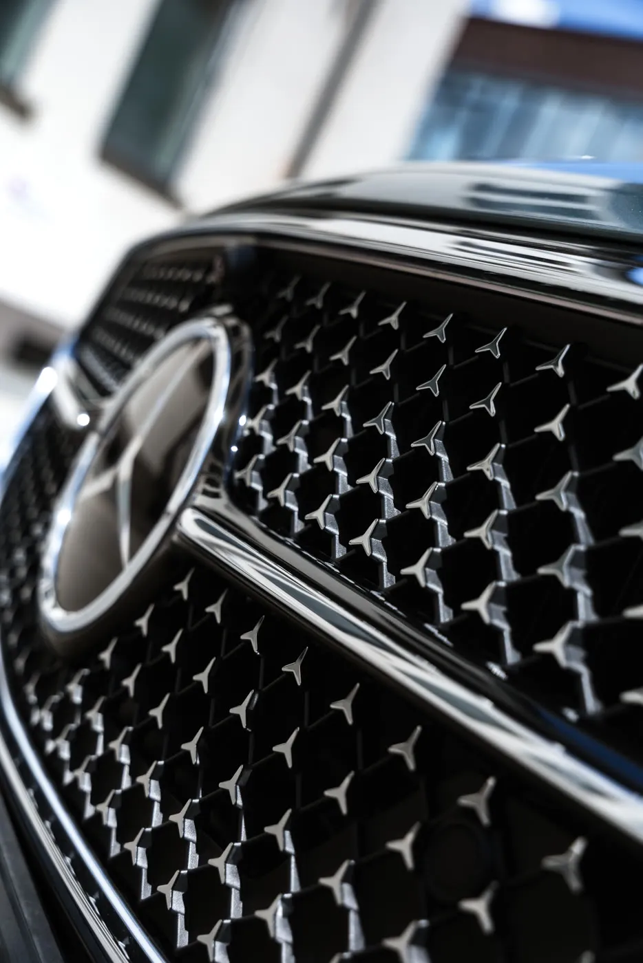 MERCEDES E-CLASS - asset 18