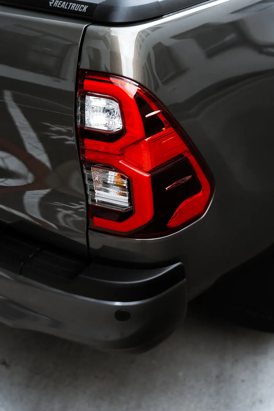 TOYOTA HILUX - asset 16