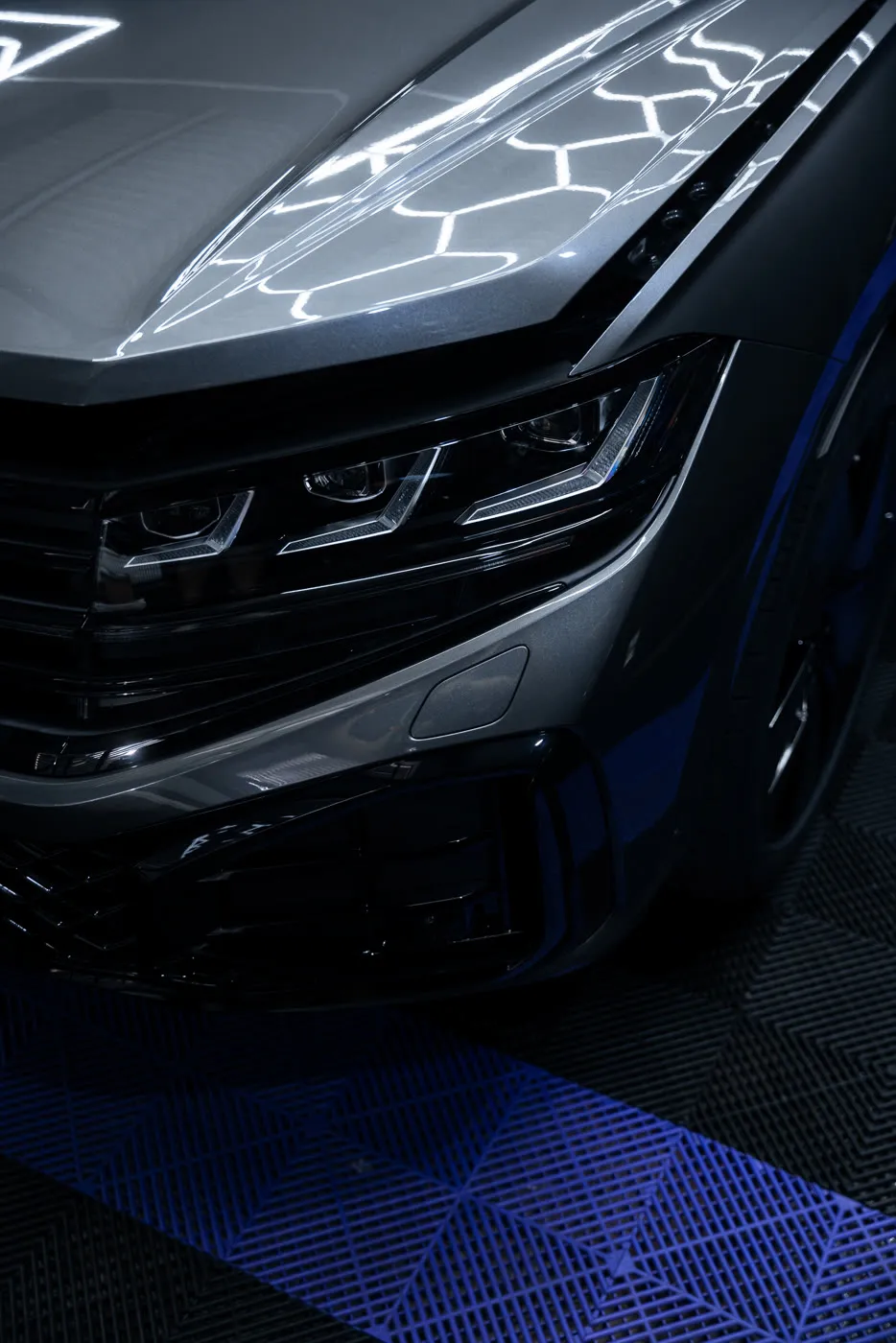 VOLKSWAGEN TOUAREG - asset 1